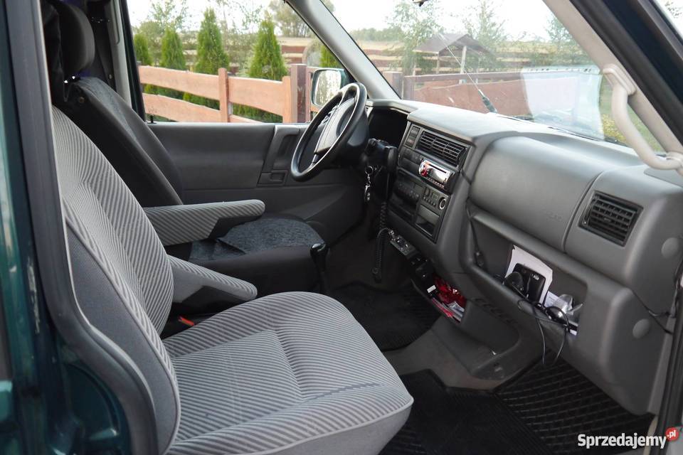 VW T4 Multivan 25 TDI wyposażenie Zadbany