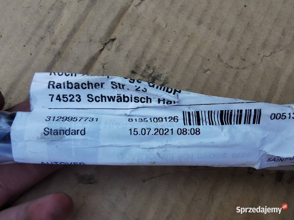 Uszczelka drzwi Volvo v70 s60 xc70 8301901850 Rok produkcji 2009 sprzedam