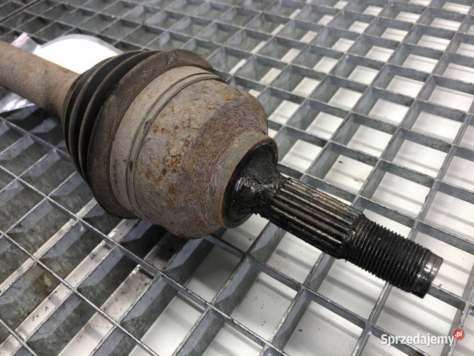 PÓŁOŚ PRAWY PRZÓD CITROEN C3 9638016880 14 73