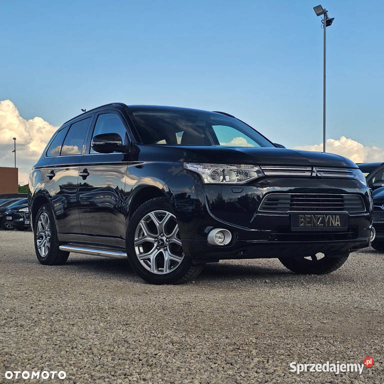 Mitsubishi Outlander 20 4x4 plug on ekonomiczny Kutno