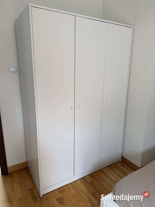 Biała szafa IKEA Wieliczka