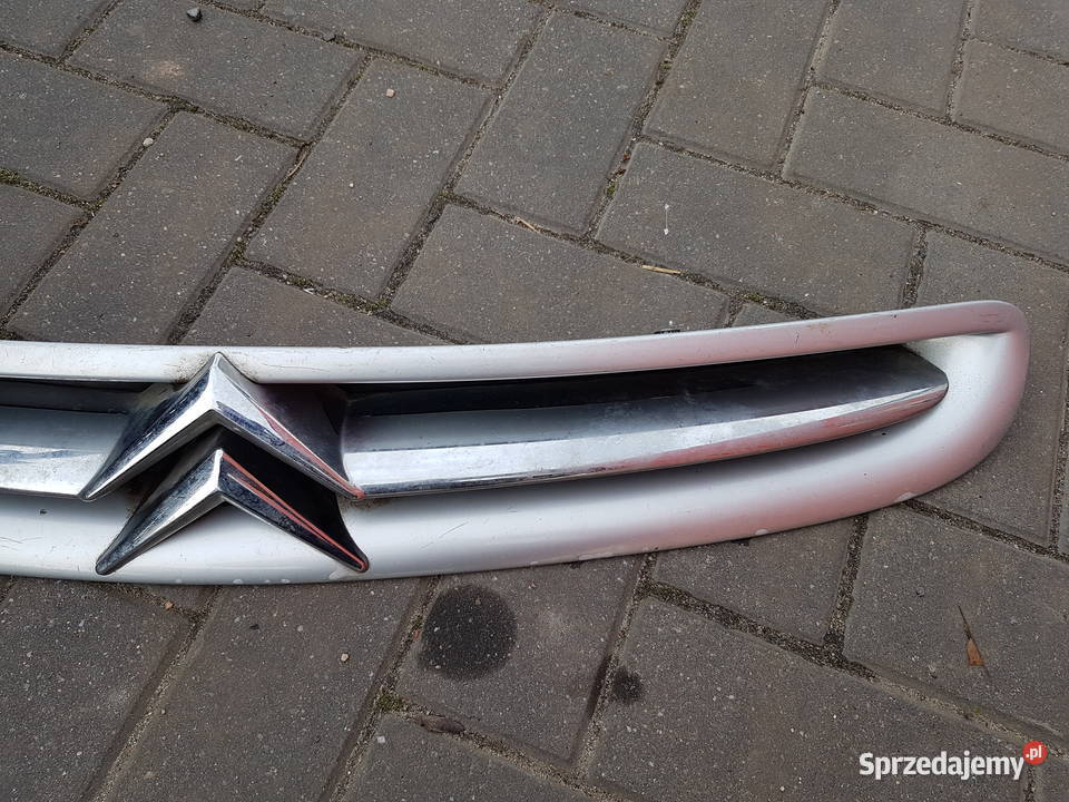 CITROEN XSARA PICASSO 1999 ATRAPA GRILL ZNACZEK Turek