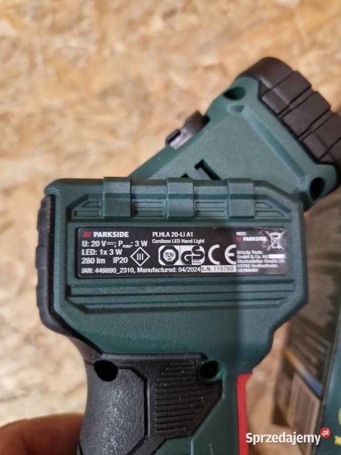 Akumulatorowa lampa ręczna LED 20 V PLHLA 20Li