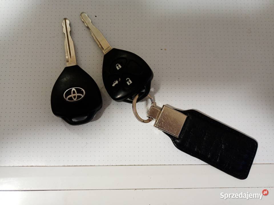 Toyota Avensis 201112r nieuszkodzony mazowieckie Odrzywół