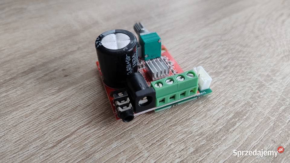 Prosty wzmacniacz audio stereo 12V Łódź