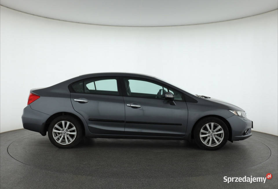 Honda Civic 18 iVTEC sprzedam