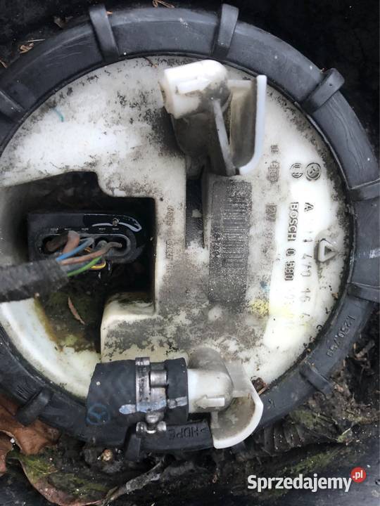 Zbiornik z pływakiem i pompką paliwa Mercedes Układ paliwowy Radom