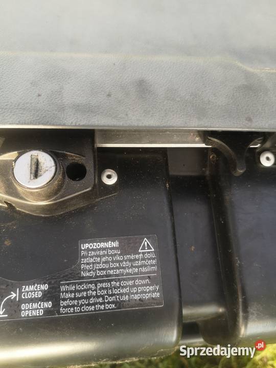 Box dachowy Naramice