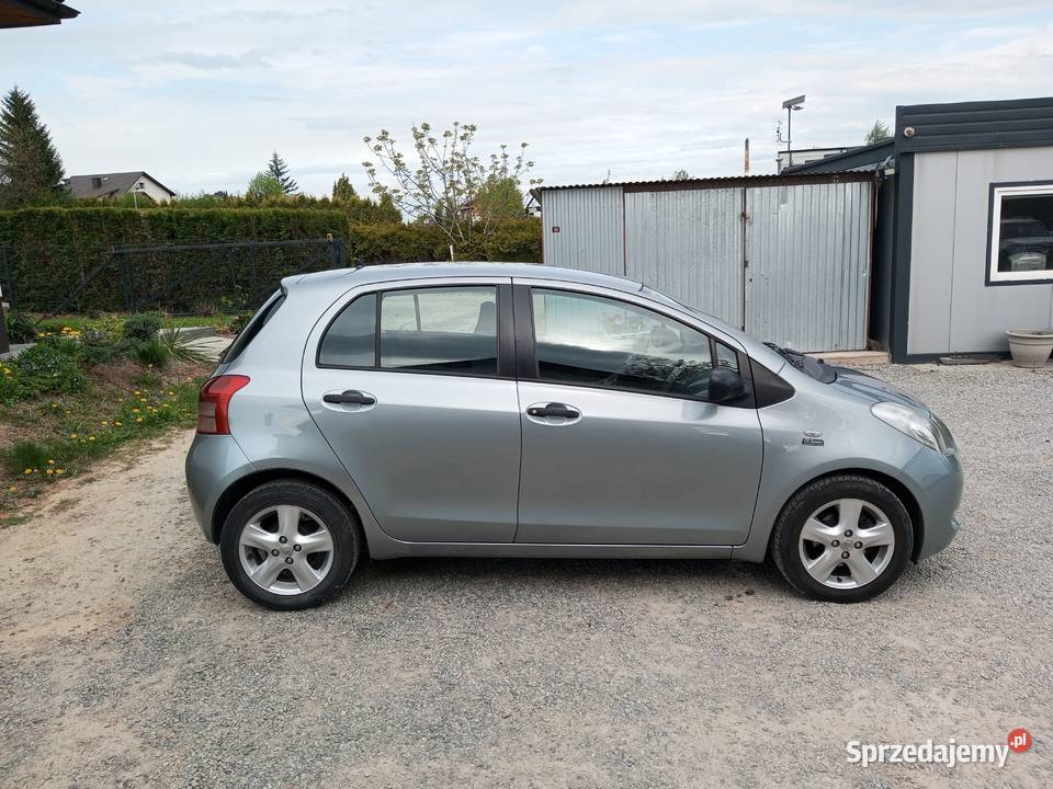 Toyota Yaris 13 Benzyna 87 lubelskie Zamość sprzedam