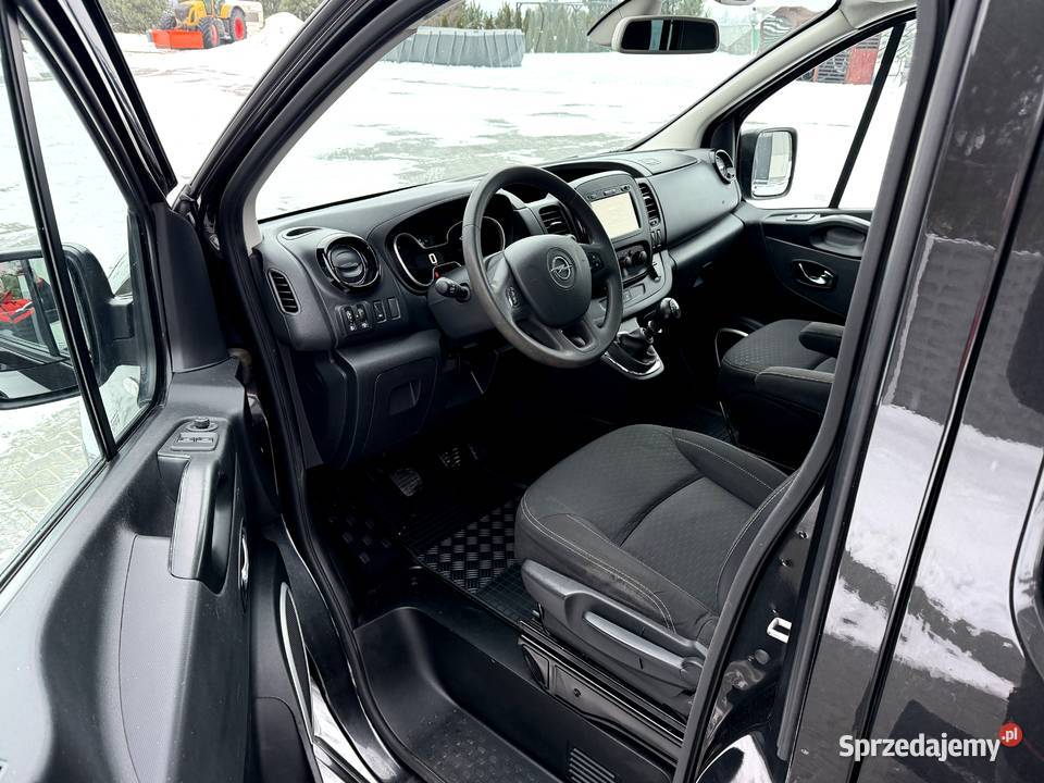 OPEL VIVARO 16d L2H1LONG kameranavi full8miejsc Ostrołęka