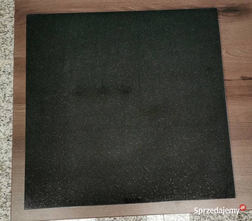 Płytki granitowe ABSOLUTE BLACK 40x40x12 poler podkarpackie Przemyśl