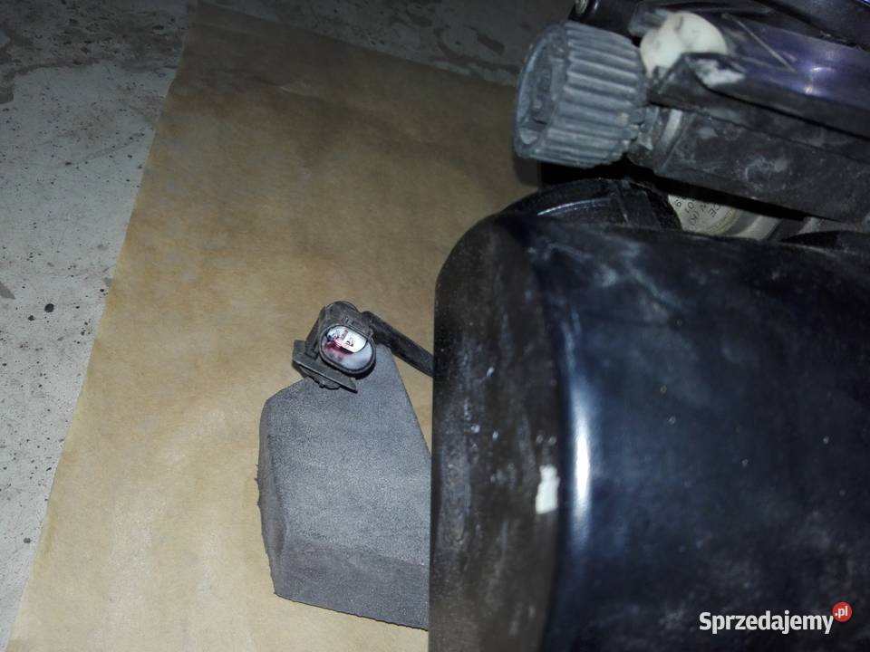 REFLEKTOR KSENON ŻARÓWKA LEWY PRZÓD BMW E53 osobowe Lampy przednie pomorskie Gdańsk