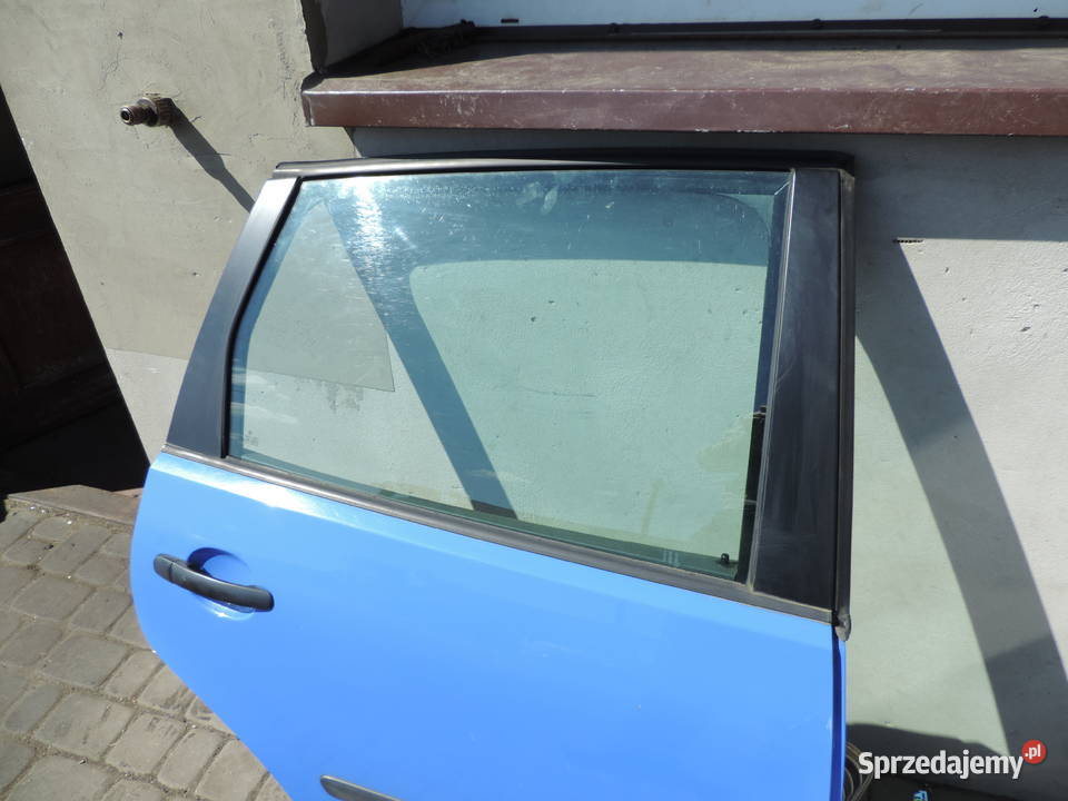 DRZWI PRAWY TYŁ VW POLO 9N HB 5D Nowy Sącz