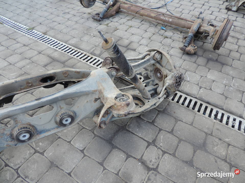 ZAWIESZENIE TYŁ BELKA TYLNA MERCEDES CKLASA W202 Wahacze Nowy Sącz sprzedam