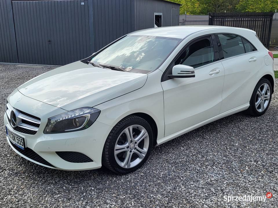 Mercedes A klasa 18 Cdi 136UrbanXenonparktroniki wspomaganie kierownicy Ostrowiec Świętokrzyski