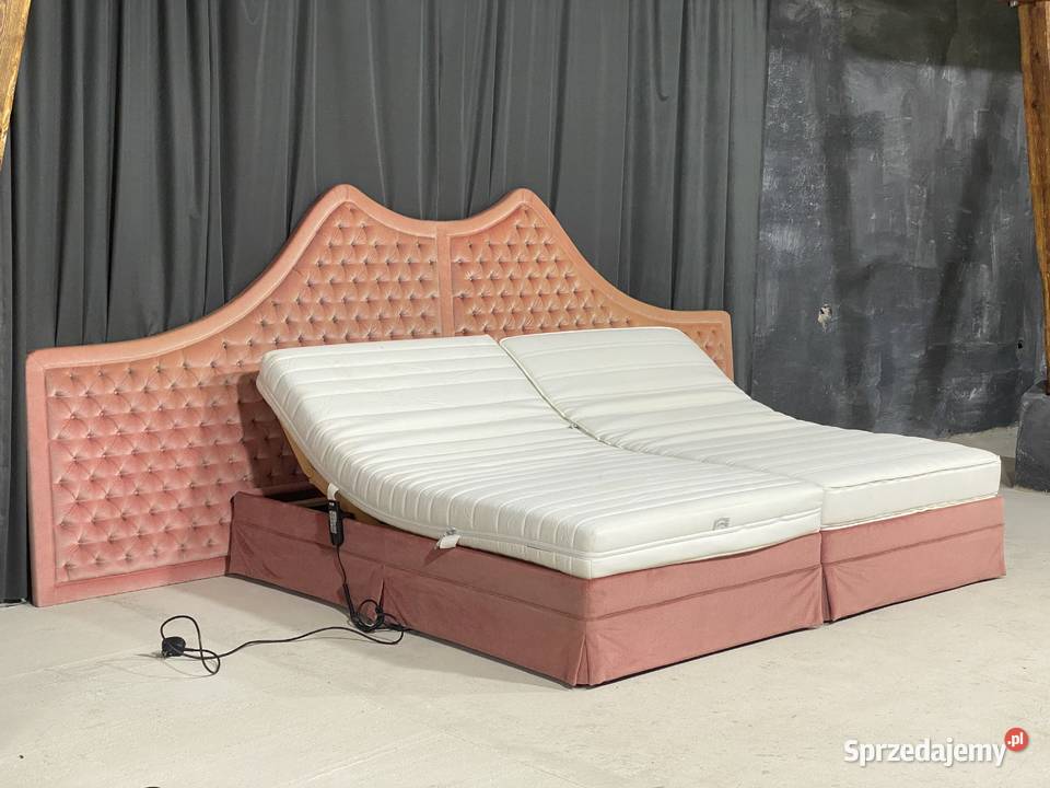 Łóżko z tapicerowanym zagłówkiem stelaże elektr Gryfice
