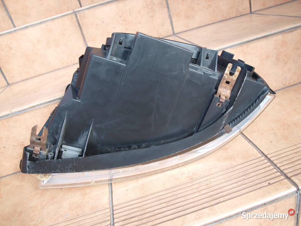 VW Sharan lampa prawa przód zwykła 2001 2010r