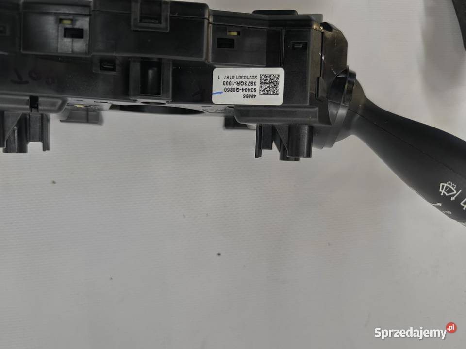 PRZEŁĄCZNIK ZESPOLONY HYUNDAI BAYON 93404Q0860 osobowe