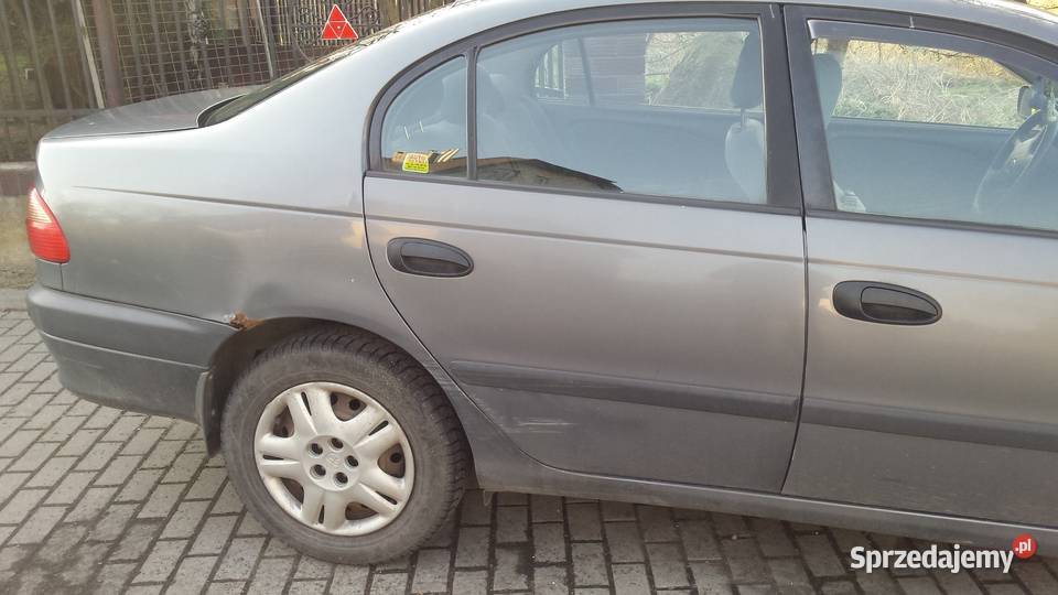 Toyota Avensis D4D 380000km Avensis Kielce