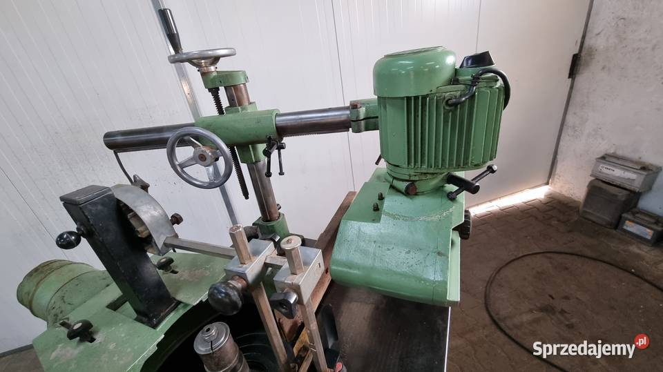 Frezarka dolnowrzecionowa LUREM T50 Produkcja pomorskie Karsin
