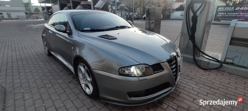 Alfa Romeo GT 19 JTD Huta Komarowska
