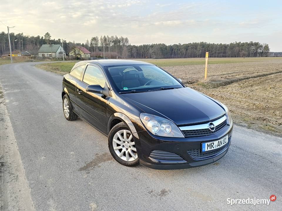 Opel Astra GTC 2009r lift 14 benzyna klima Sulejów