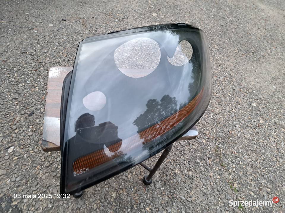 Szybafront klosz lewego reflektora przedniego L Sosnowiec