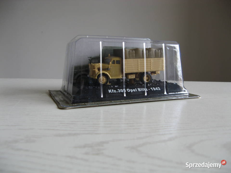 Niemiecka ciężarówka Opel Blitz 172Nowa Poznań