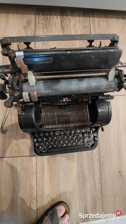 Maszyna do pisania Olimpia 8 1937r SPRAWNA Antyki mazowieckie Warszawa