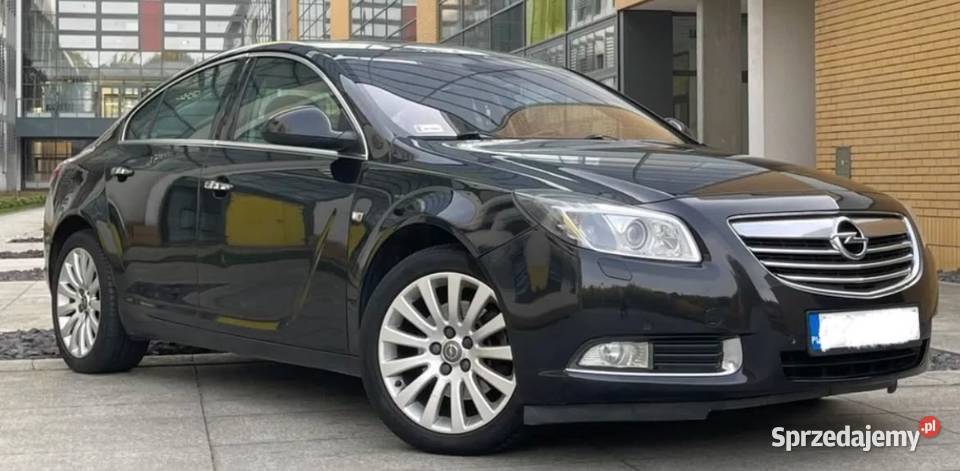 Opel Insignia sedan bogate wyposażenie automat Błędów