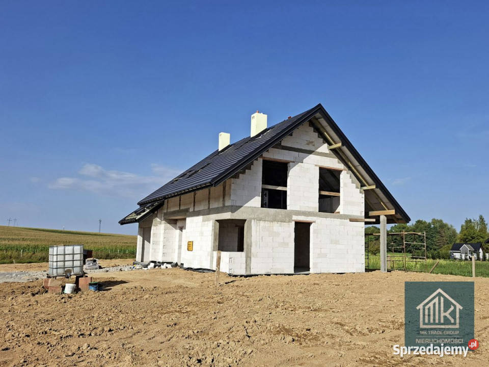 Dom wolnostojący Zakrzowiec 16223m2