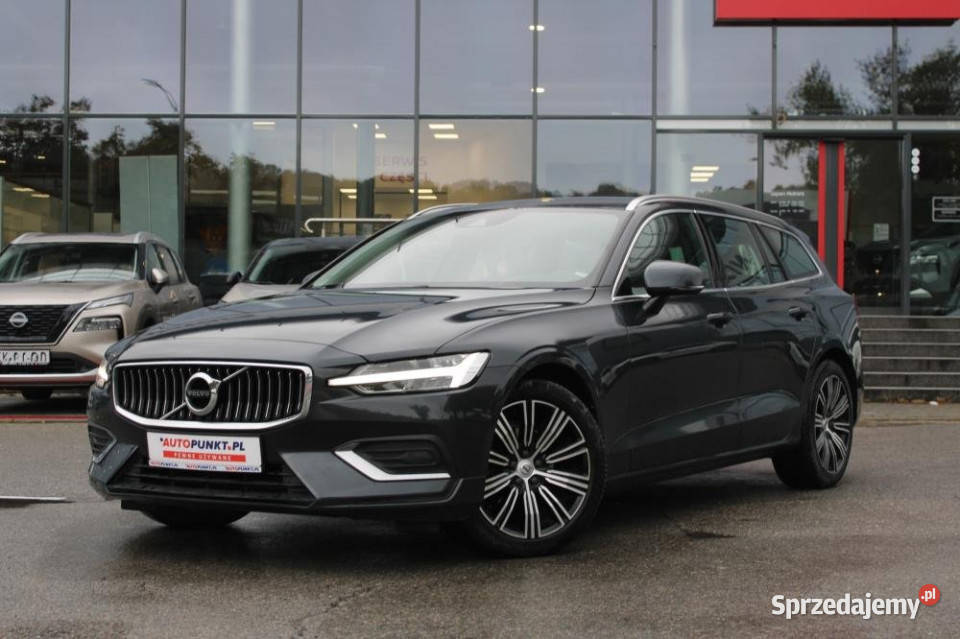 Volvo V60 2019r Carplay Skóra LED Tempomat FV23 Rok produkcji 2019 Kraków
