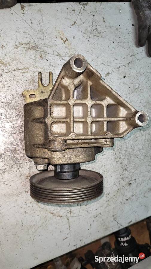 Pompa wspomagania Renault 19 18 Łagów