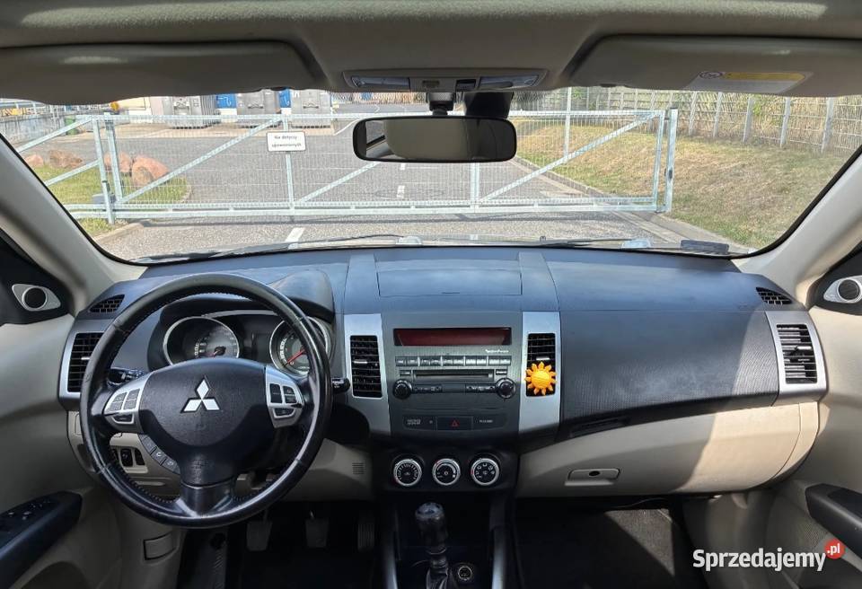 Mitsubishi Outlander Rok produkcji 2009 Warszawa