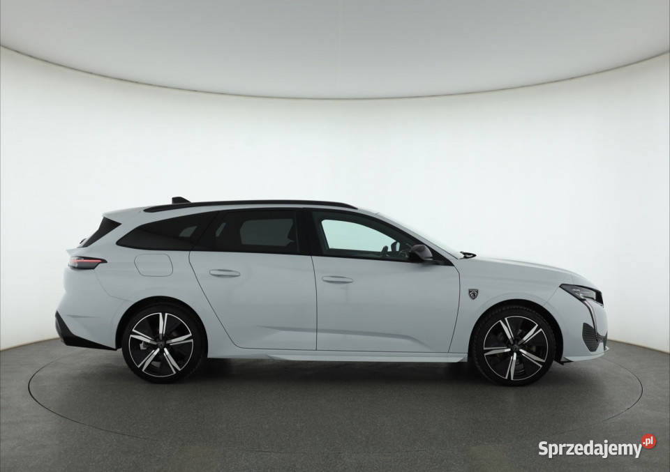 Peugeot 308 12 PureTech Kombi Piaseczno