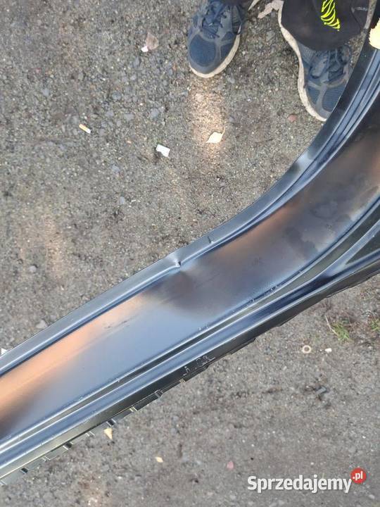 próg lewy Mercedes ML II W164 A1646302540