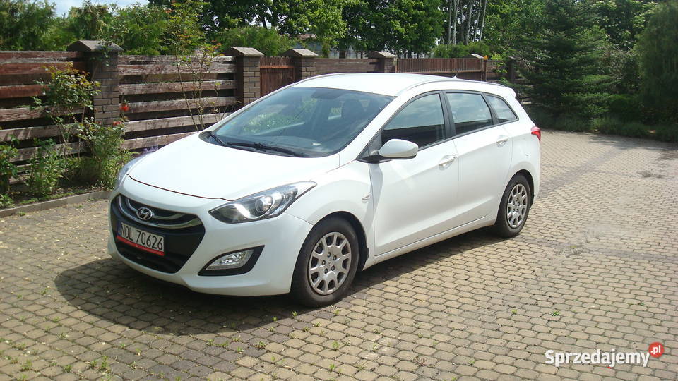 Hyunday i30 2013rdiesel 110 bezwyp ASR (kontrola trakcji) Szczytno