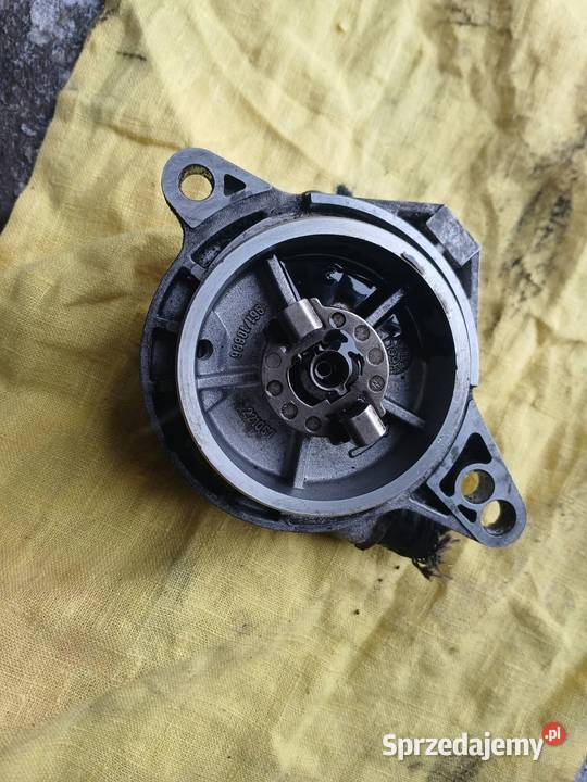 Pompa vacum e39 m57 Chełmża sprzedam