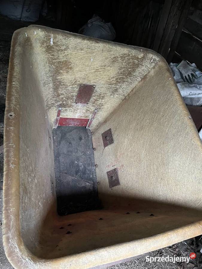 Rozsiewacz nawozów KOS lubelskie Witków sprzedam