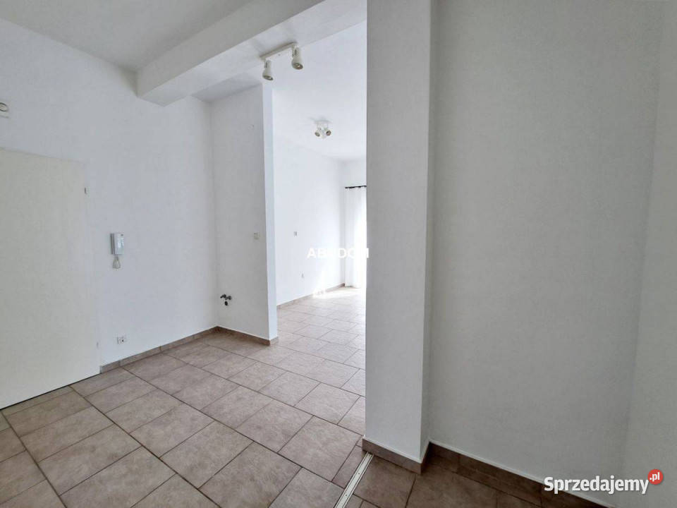 Krowodrza Górka 2 pokoje z wyjsciem do ogródka Kraków sprzedam