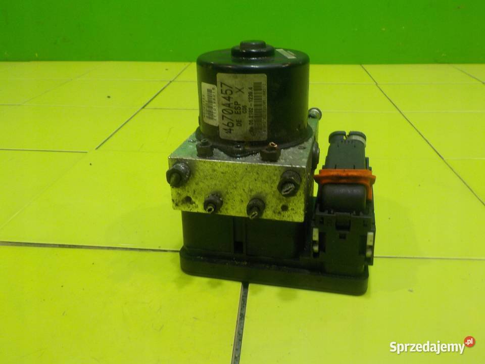 PEUGEOT 4007 22 HDI 09r 5D pompa ABS 4670A457 Suków