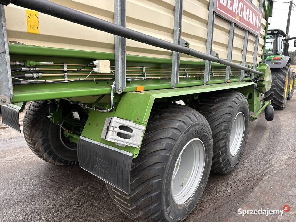 Przyczepa samozbierająca bergmann raptor 35s Rolnictwo Cisew