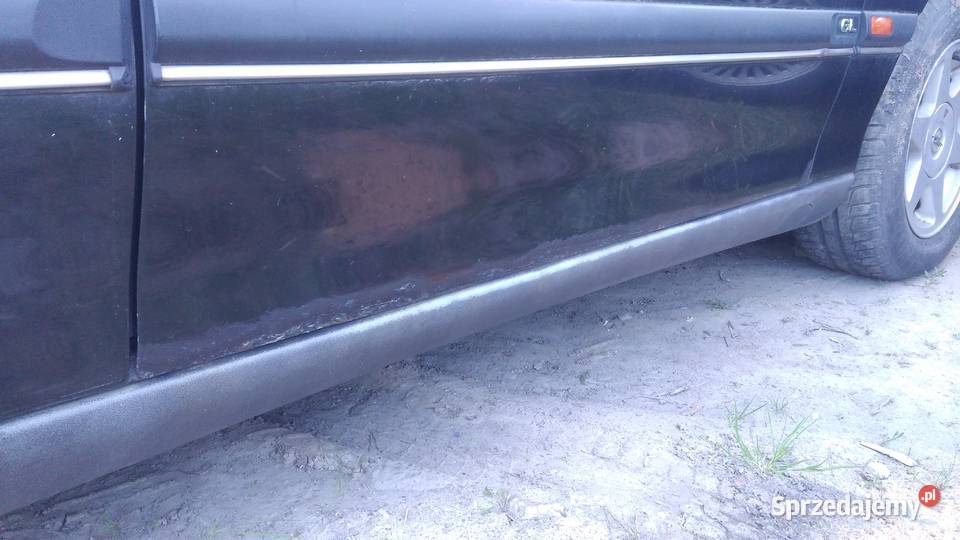 Opel Omega Radom