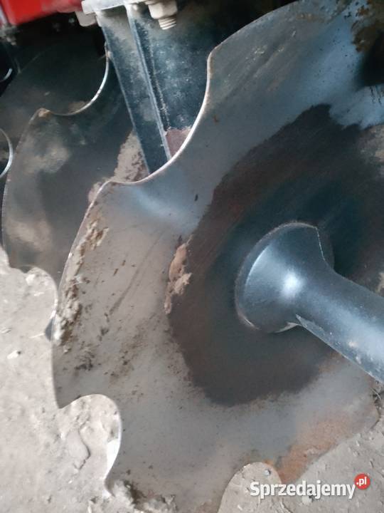 Brona talerzowa 22 m z wałem strunowym nieuszkodzony