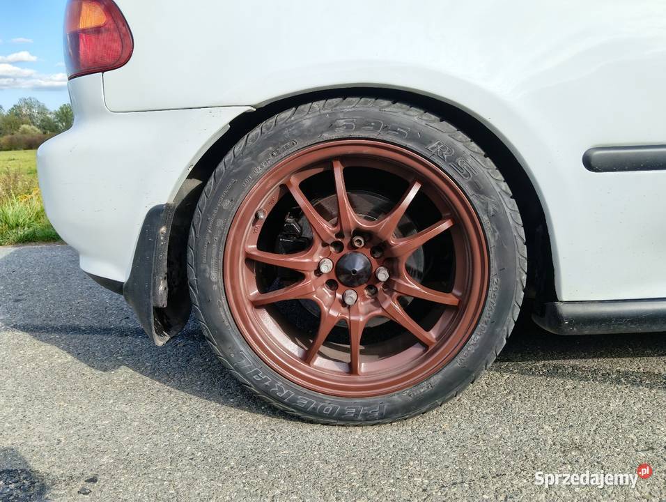 Felgi Rota Circuit 10 4x100 16 Honda Civic JDM Samochodowe Góra Kalwaria