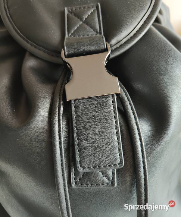 Czarny plecak Reserved minimalistyczny vintage Torby i torebki Szczecin