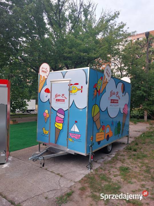 Przyczepa gastronomiczna na lody i nie gastronomiczne Warszawa