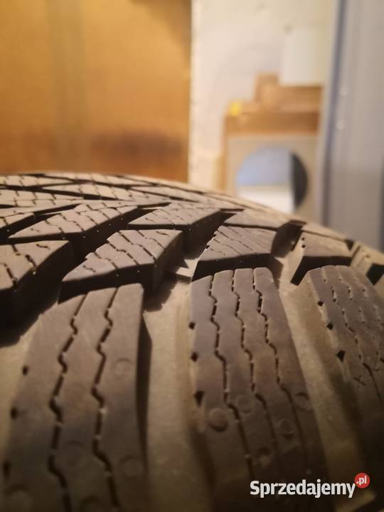 4 opony zimowe Nokian Seasonproof 2 18565 R15 Toruń