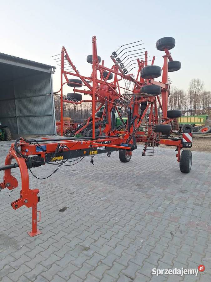 Zgrabiarki dwukaruzelowe Sprowadzone kuhn nieuszkodzony Łomża