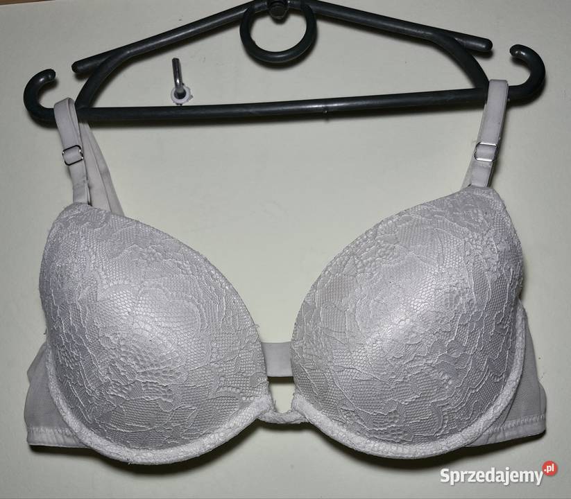 Biustonosze w asortymencie Warszawa
